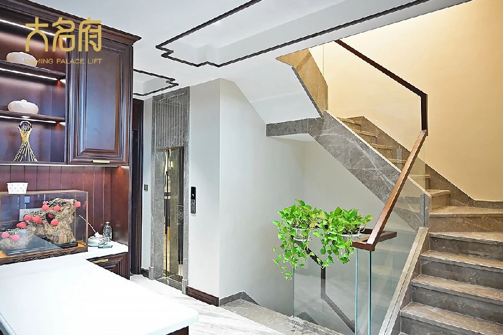 家用电梯报价套路：低价接单，后期不断加价